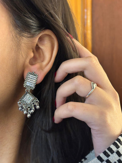 25-Piece Luxury Gift Hamper – “A Perfect Surprise for Her"